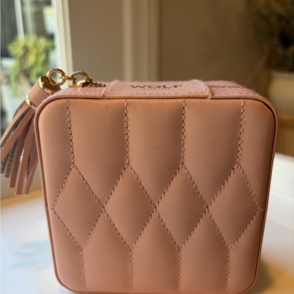 WOLF Pink and Tan Travel Jewelry Organizer - Picture 6 of 14